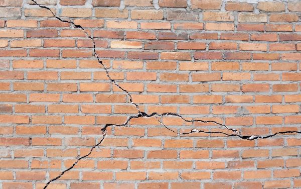Cracked Brick Repair in Annapolis